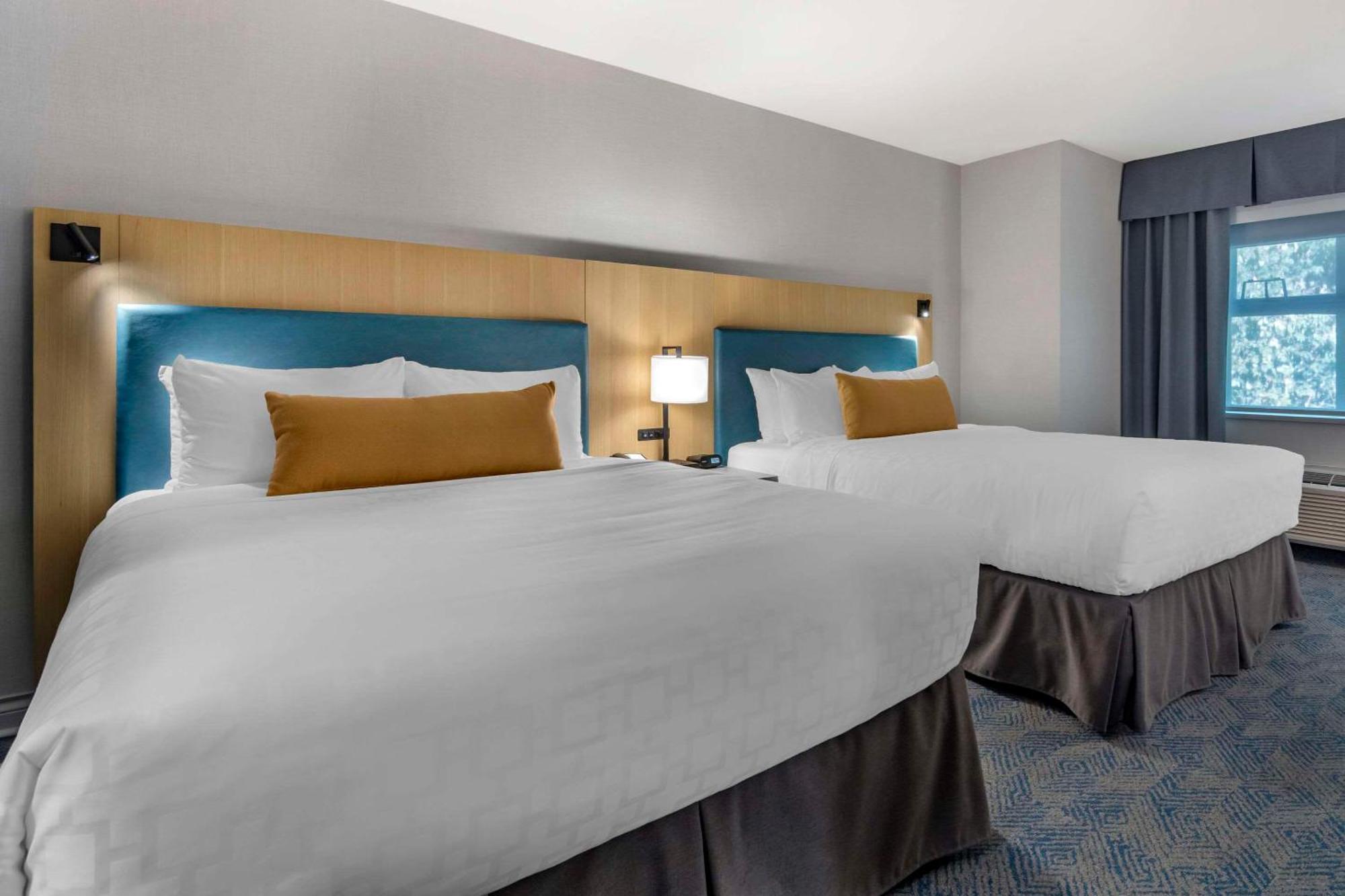 אבוטספורד Clarion Hotel & Conference Centre מראה חיצוני תמונה