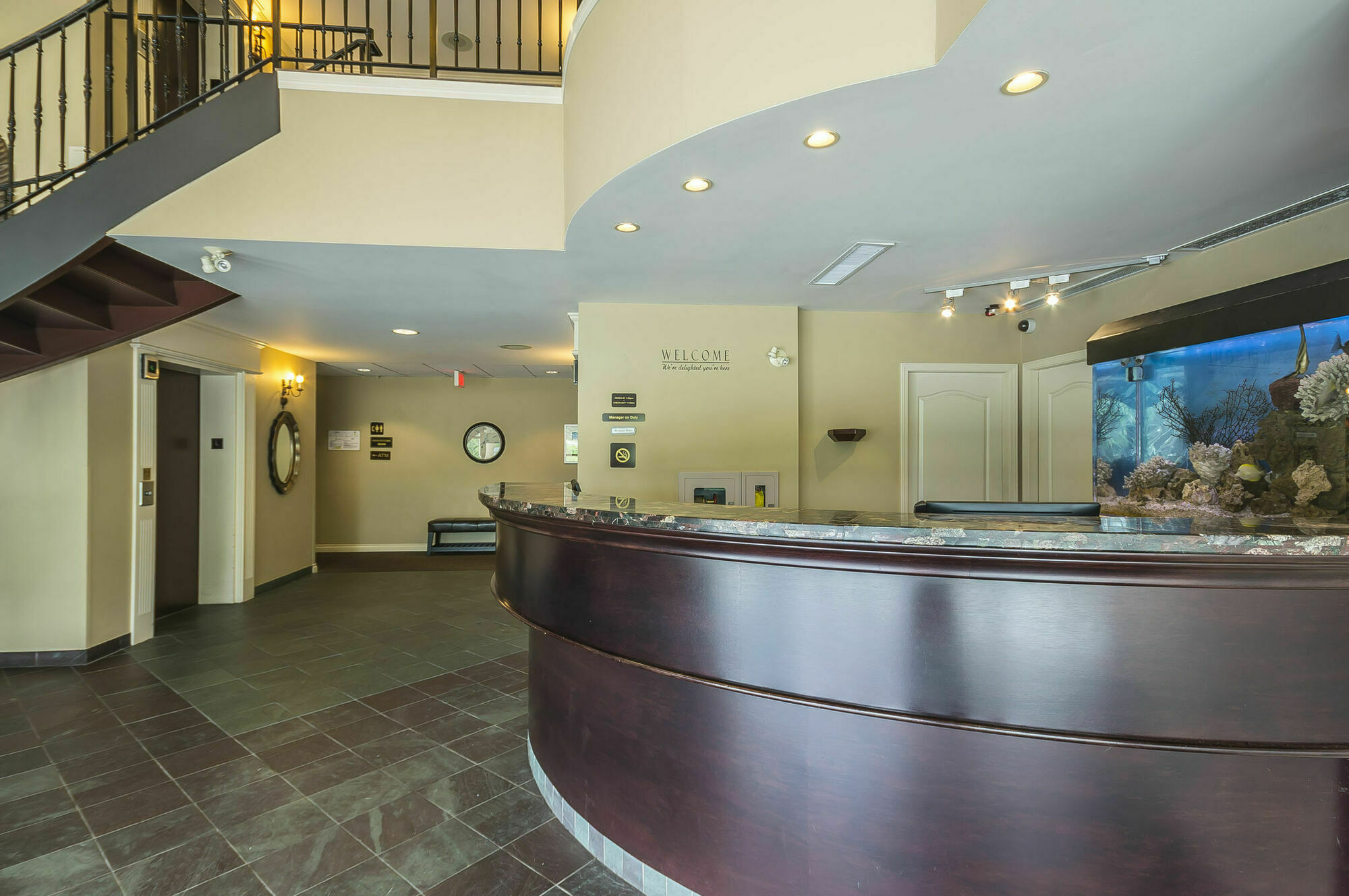 אבוטספורד Clarion Hotel & Conference Centre מראה חיצוני תמונה